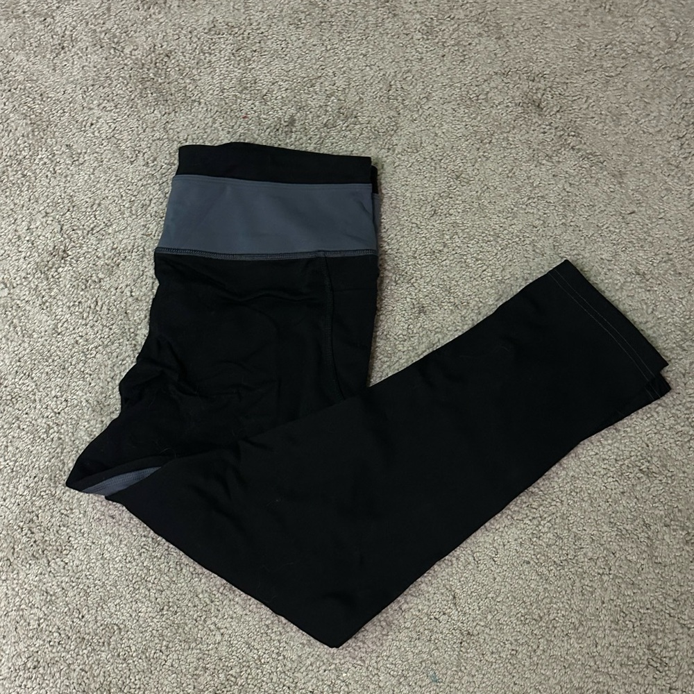 women’s L Black and grey leggings #leggings